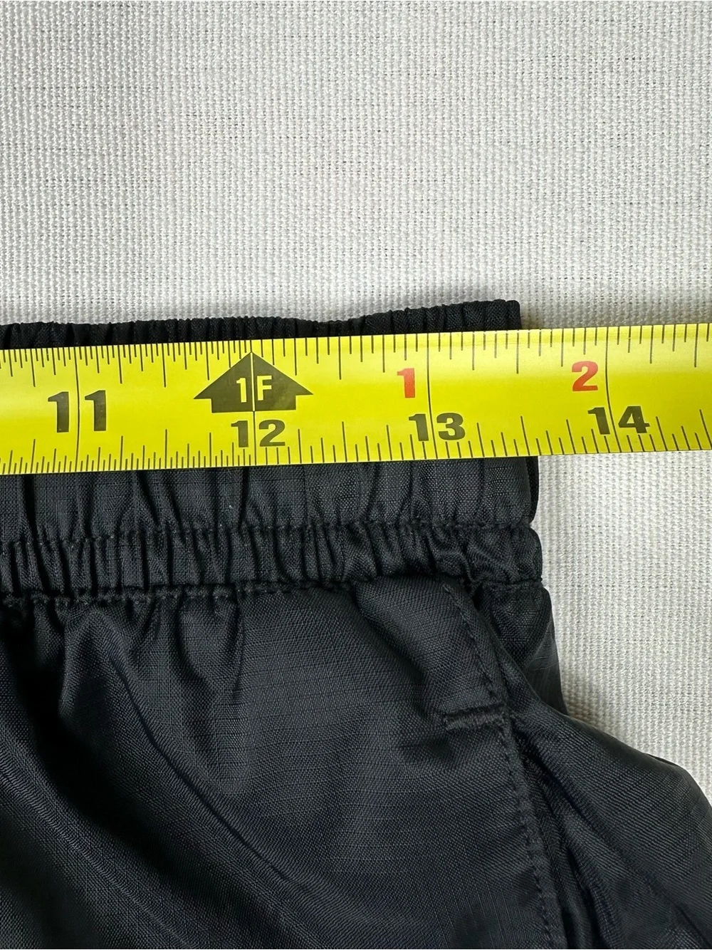 Nike Mens Sportswear Woven Track Pants Black Mesh Lined Activewear 928002-011 XS